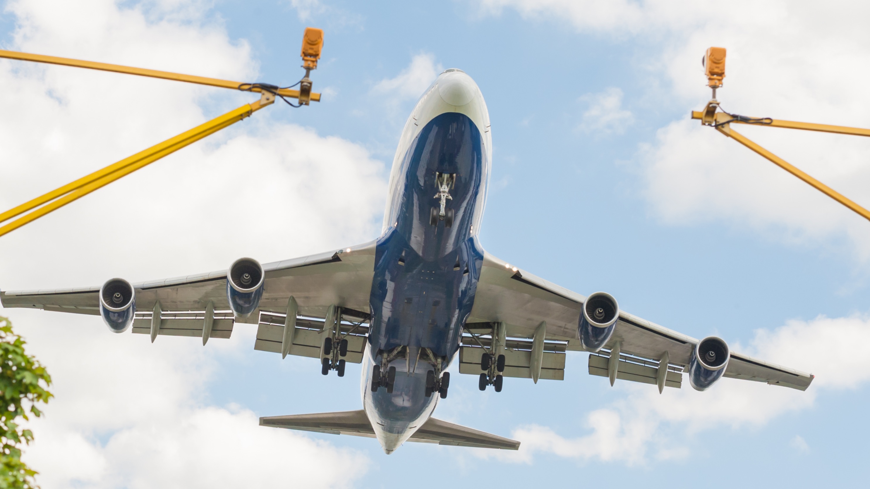 Aeronaves de Transporte Línea Aérea