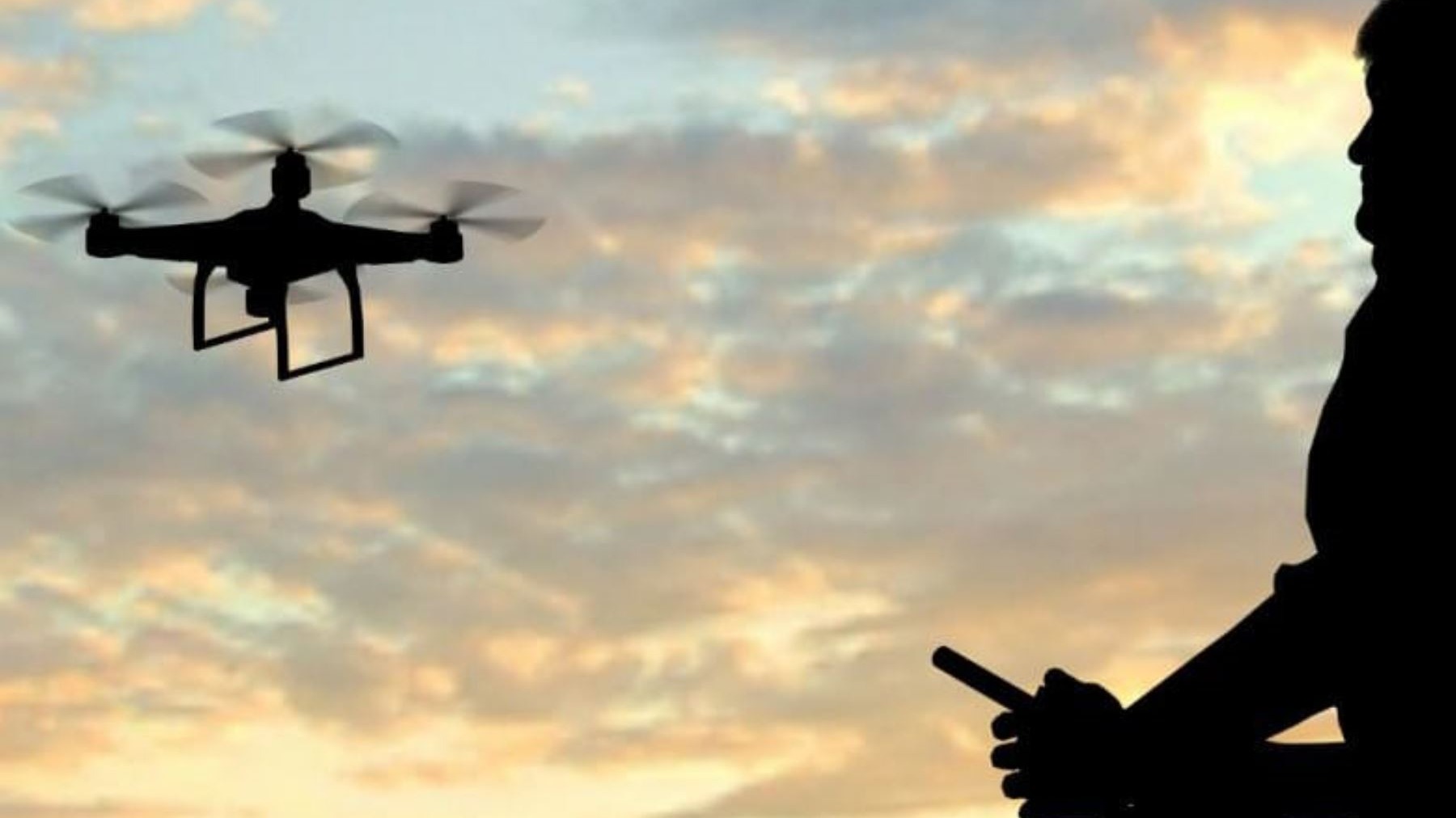 ¿Cuál es una medida adecuada al operar un RPA en condiciones de viento?