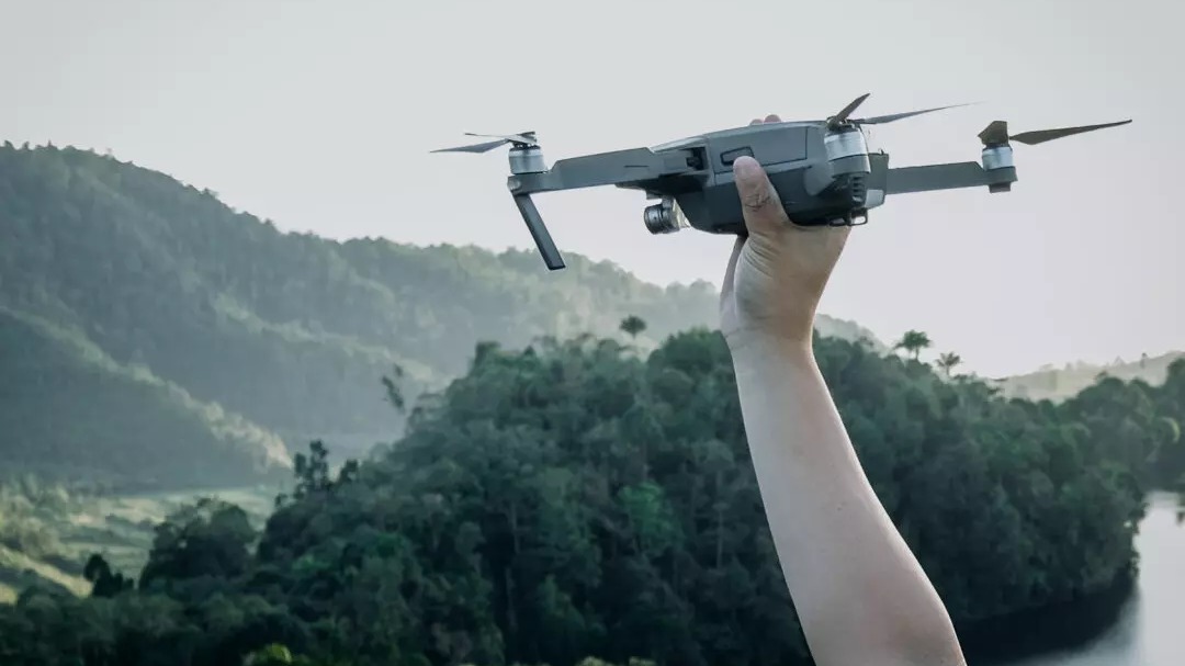 ¿Cómo afectan los cambios de presión atmosférica al funcionamiento de un RPA?