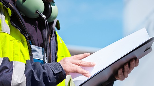 ¿Qué característica tiene un reporte efectivo de seguridad operacional?
