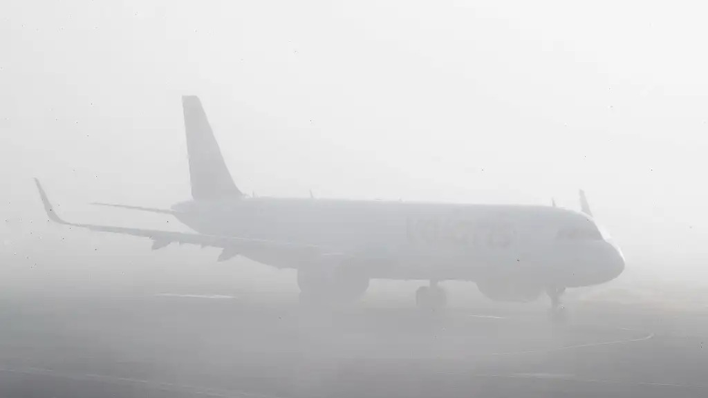 La abreviatura BCFG usada en claves meteorológicas del METAR significa:
